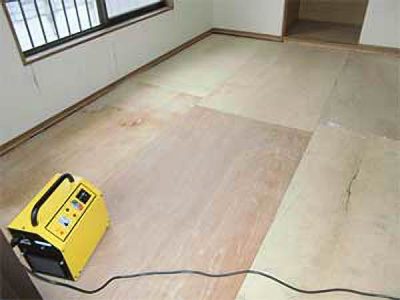 他業者が一度特殊清掃が入った賃貸物件が臭いが取れず消臭作業の手直しをした事例-作業後画像