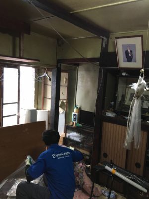 品川区の築100年の借家の空き家整理の事例-作業前画像